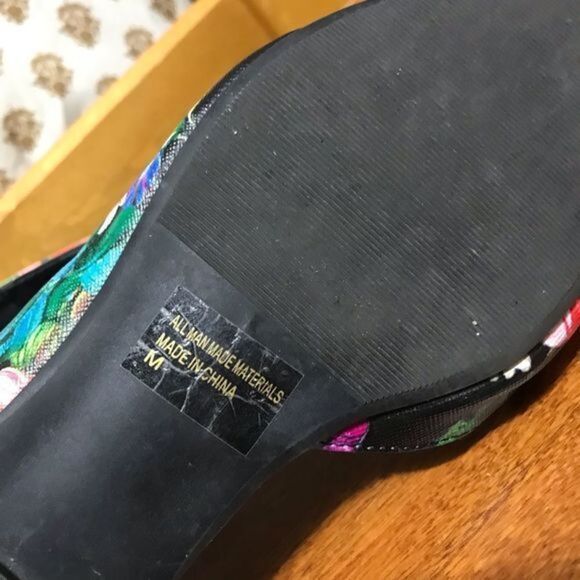 rue21 floral super cute flats shoes 7/8 - Picture 4 of 6